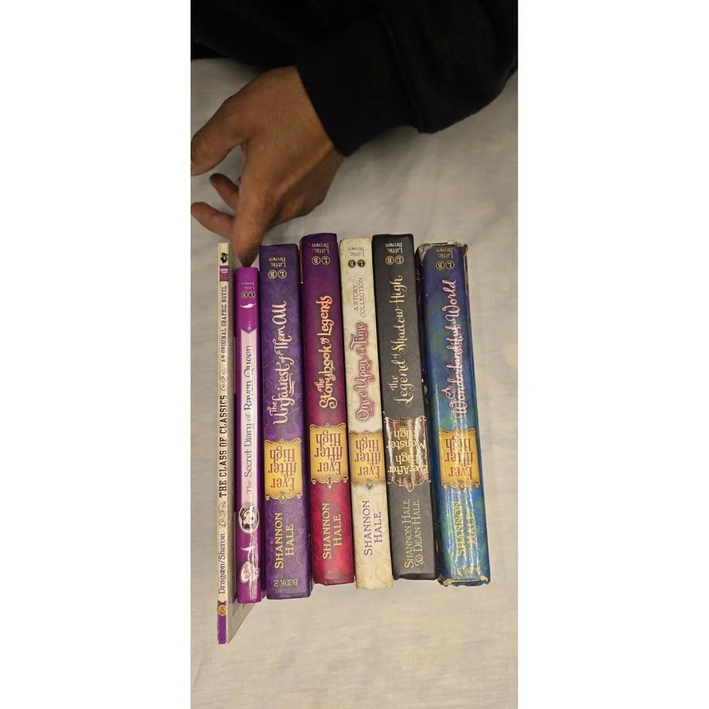 Ever After High LOT OF 7 Books